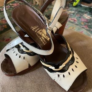 Vintage 50s Greek Heels